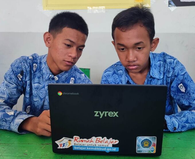 Website Sumatif Tengah Semester